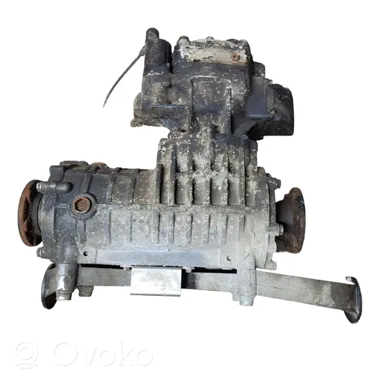 Audi TT Mk1 Mechanizm różnicowy tylny / Dyferencjał 02D525053