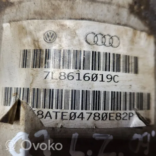 Audi Q7 4L Galinis amortizatorius (pneumatinė/ hidraulinė važiuoklė) 7L8616019C