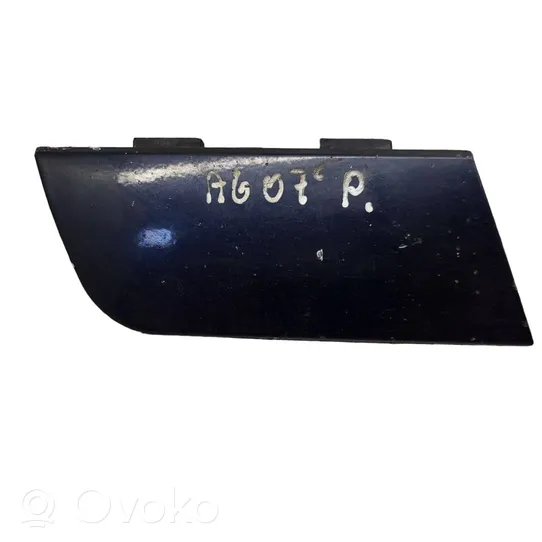 Audi A6 S6 C6 4F Priekinis tempimo kilpos dangtelis 4F0807441