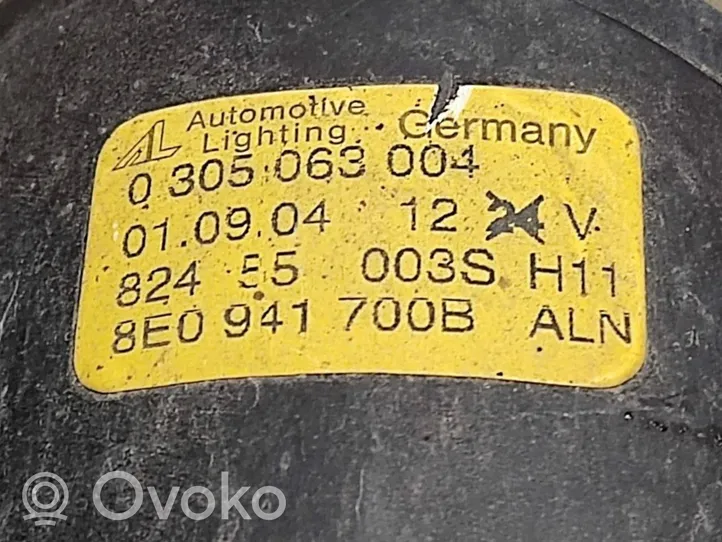 Audi A4 S4 B6 8E 8H Передняя противотуманная фара 8E0941700B