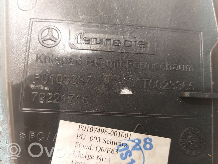 Mercedes-Benz S W221 Altri elementi della console centrale (tunnel) T0023365