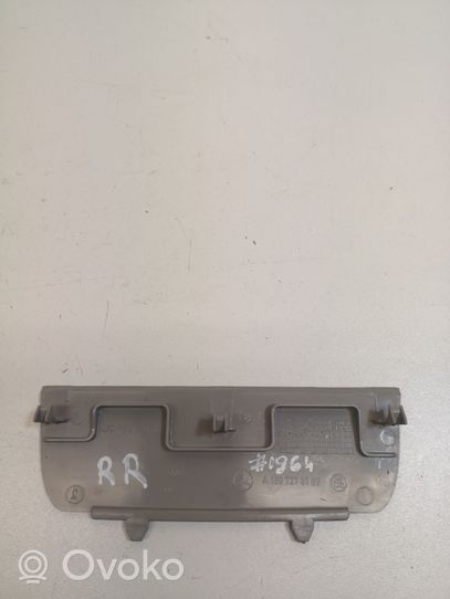 Mercedes-Benz A W169 Altro elemento di rivestimento della portiera posteriore A1697270187