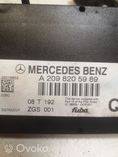 Mercedes-Benz CLK A209 C209 Wzmacniacz anteny A2098205989