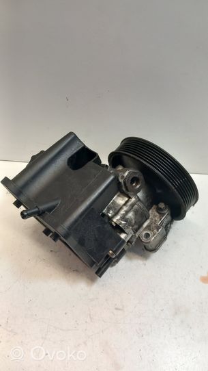 Mercedes-Benz SLK R171 Ohjaustehostimen pumppu A0034664101