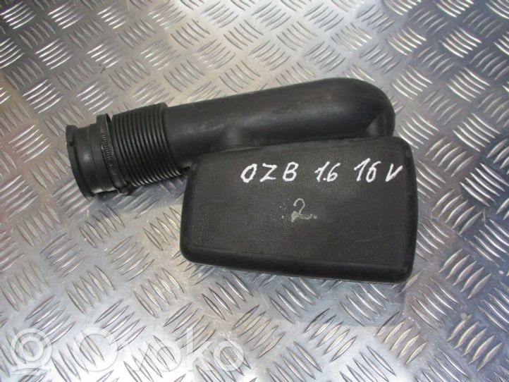Opel Zafira B Air intake hose/pipe, 8.06 € RRR