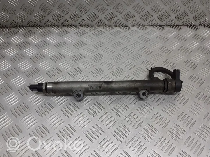 Toyota Yaris Fuel main line pipe 0445214133