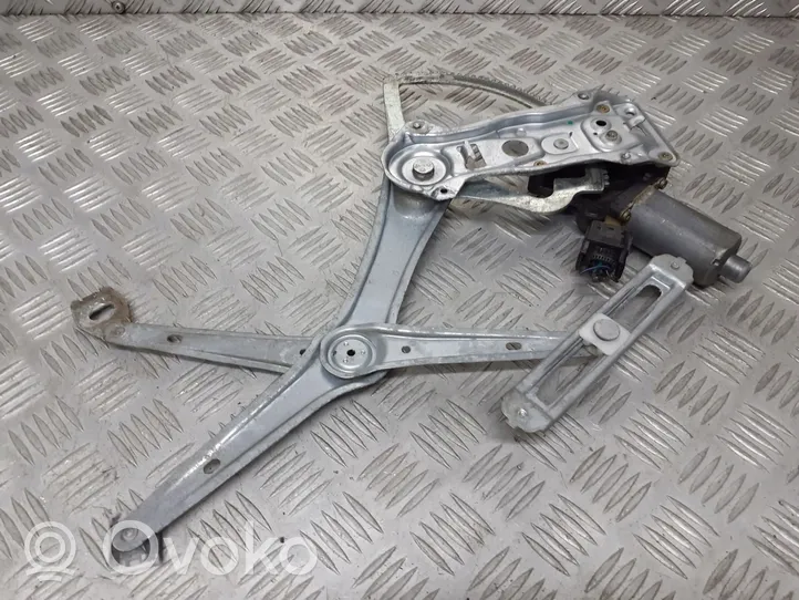 Mercedes-Benz E W210 Mechanizm podnoszenia szyby przedniej bez silnika 0130821708