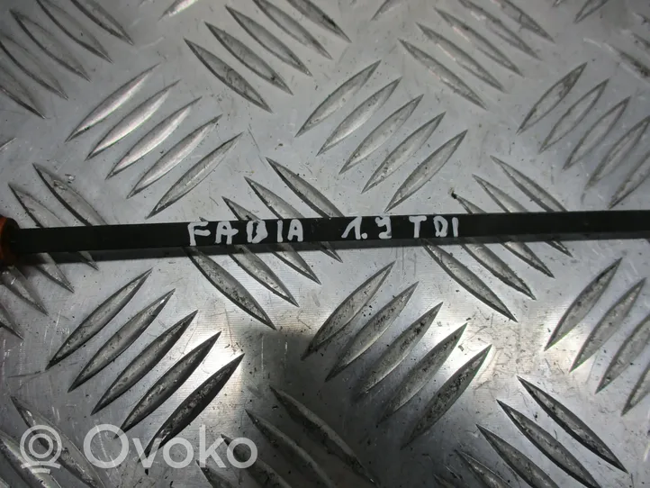 Skoda Fabia Mk1 (6Y) Bagnet poziomu oleju 