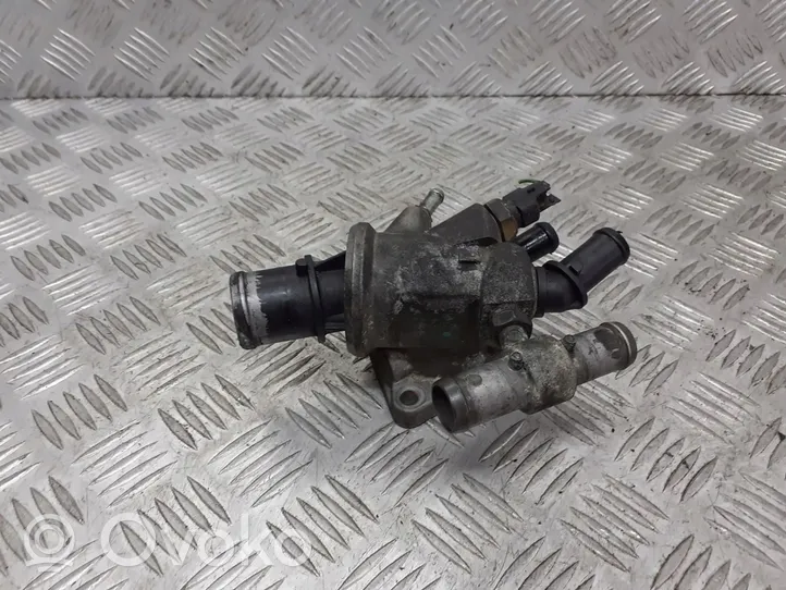 Alfa Romeo 156 Boîtier de thermostat 