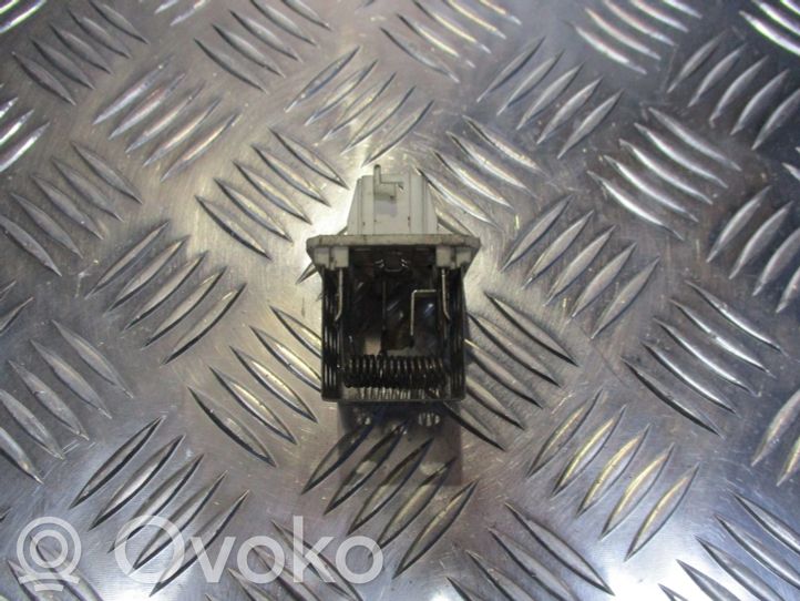 Peugeot 206 Heater blower motor/fan resistor, 6.55 € RRR