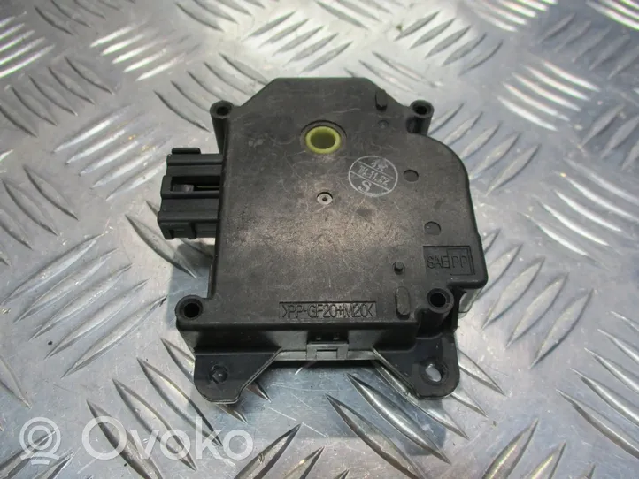 Mazda 3 I Module de contrôle carrosserie centrale 861000-0980