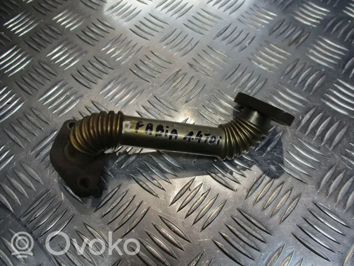 Skoda Fabia Mk1 (6Y) Przewód / Rura chłodnicy spalin EGR 