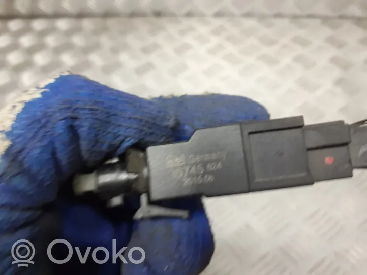 Mercedes-Benz Vaneo W414 Brake pedal sensor switch 36745624