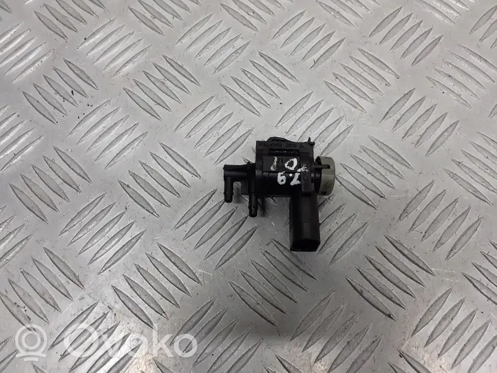 Audi A3 S3 8P Valve vacuum 1K0906283A