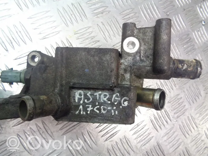 Opel Astra G Boîtier de thermostat 