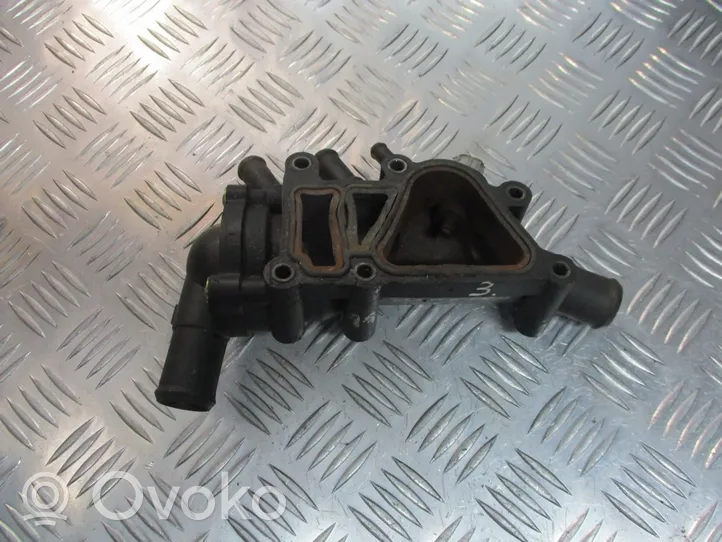 Ford Streetka Boîtier de thermostat 