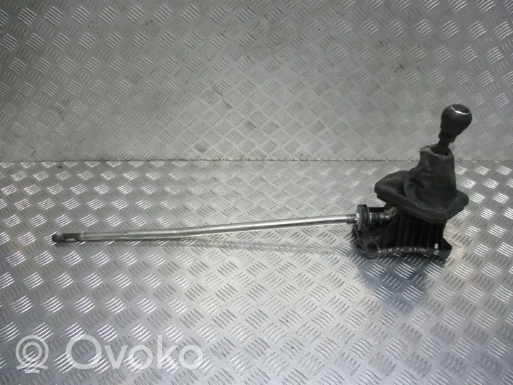 Opel Meriva A Gear selector/shifter in gearbox 