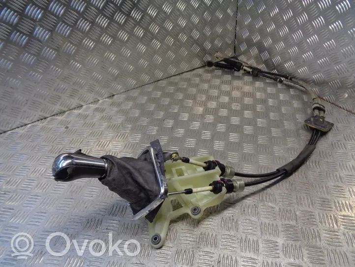 Ford Mondeo Mk III Gear selector/shifter in gearbox 