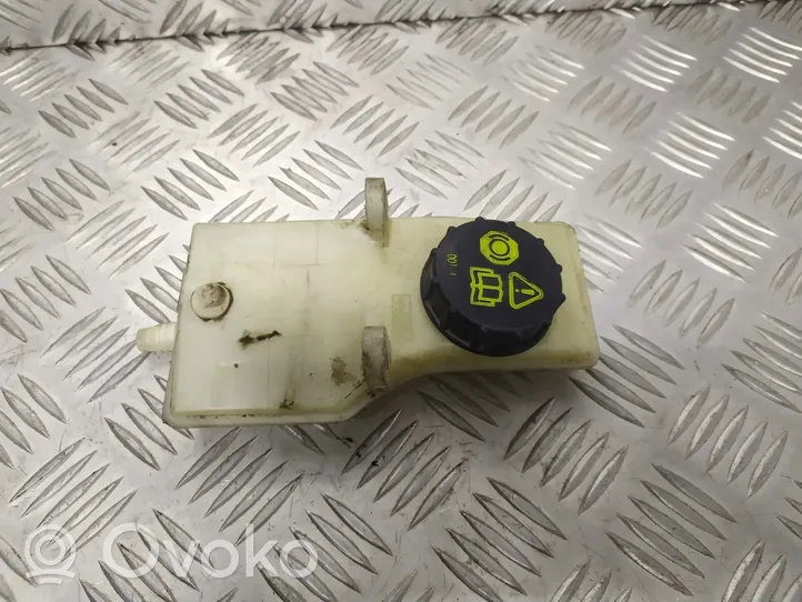 Ford C-MAX I Brake fluid reservoir 