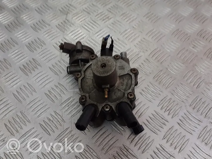 Ford C-MAX I LP gas reducer 67R-015315