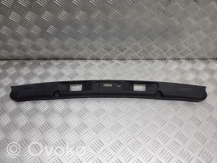 Suzuki Swift Spoiler del portellone lunotto posteriore 83941-68L1