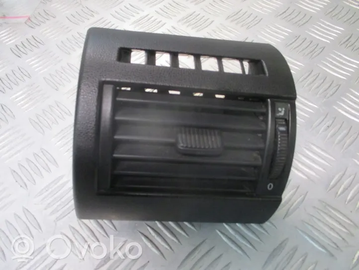 Volkswagen Fox Copertura griglia di ventilazione cruscotto 5Z0819703