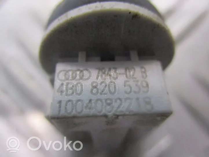 Skoda Octavia Mk2 (1Z) Sensore temperatura esterna 4B0820539