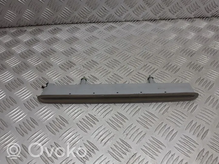 Seat Cordoba (6L) Trzecie światło stop 6L5945097