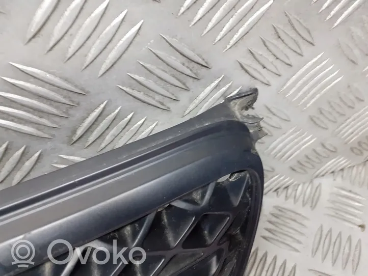 Toyota Corolla E120 E130 Grille de calandre avant 53111-1A480