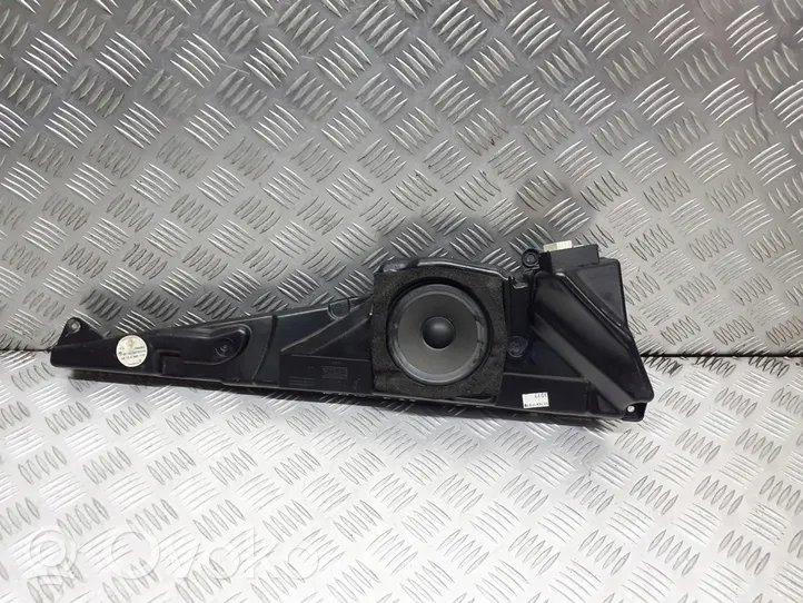 BMW 5 E39 Altoparlante portiera anteriore 8360775