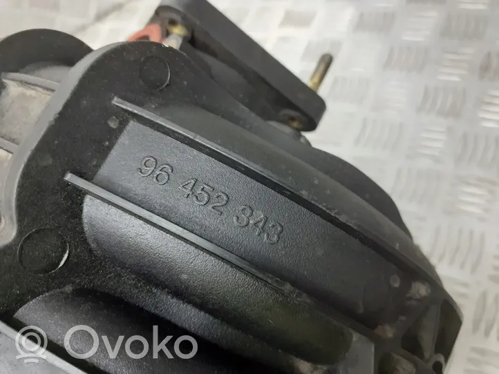 Daewoo Kalos Intake manifold 96452343