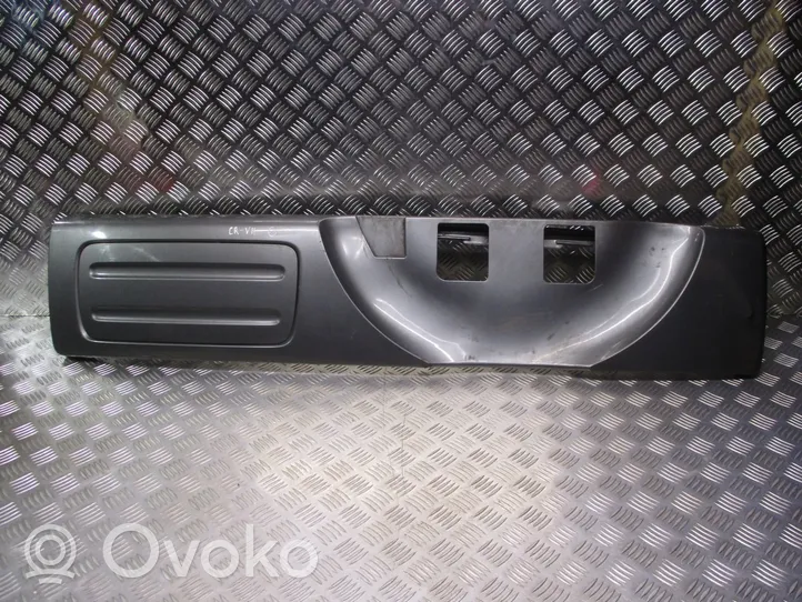 Honda CR-V Takaluukun/tavaratilan spoileri 