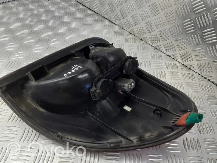 Dodge Caravan Lampa oświetlenia tylnej tablicy rejestracyjnej 3934-04APM