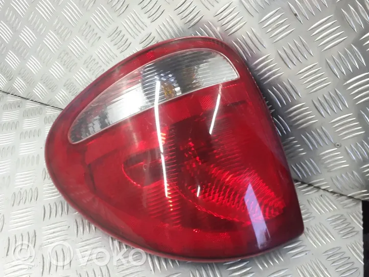 Dodge Caravan Lampa oświetlenia tylnej tablicy rejestracyjnej 3934-04APM