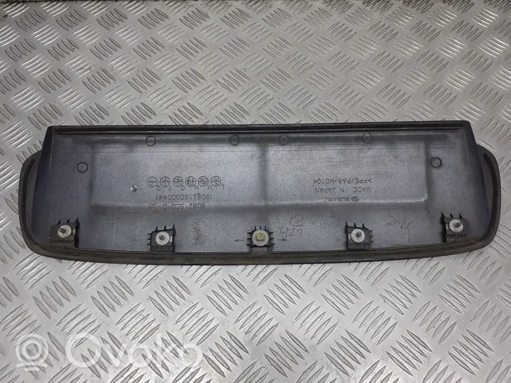 Subaru Legacy Konepellin säleikkö 90821SC010
