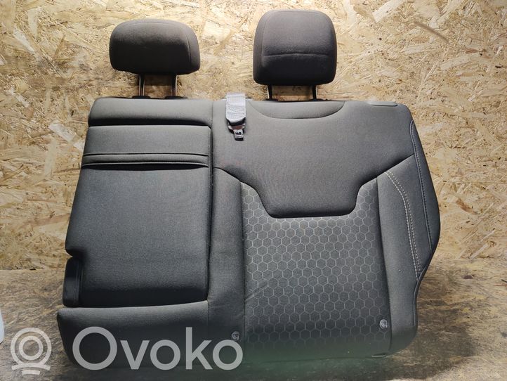6RT99LT5AB Jeep Compass Rear seat 150.00 RRR