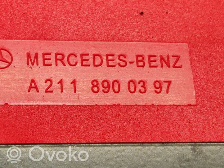 Mercedes-Benz C AMG W204 Segnale di avvertimento di emergenza A2118900397
