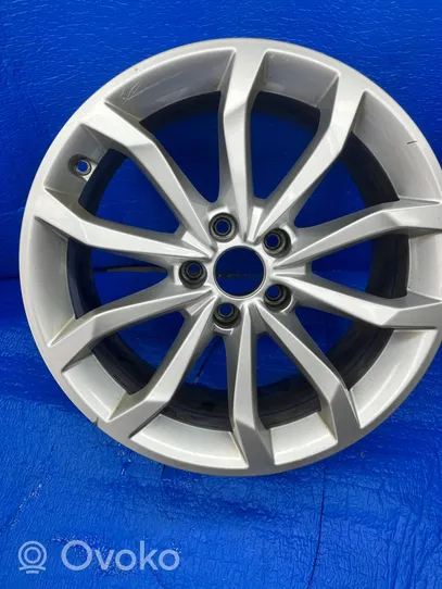 Audi A4 S4 B9 R18 alloy rim 