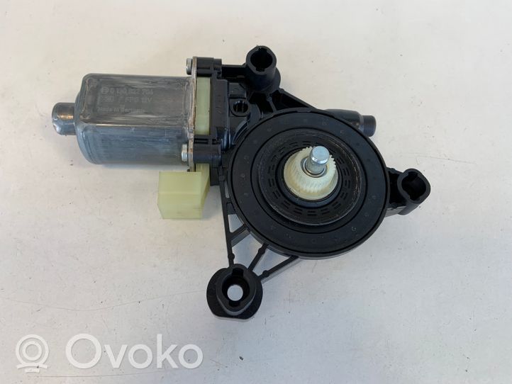 Audi Q7 4M Rear door window regulator motor 8W0959802