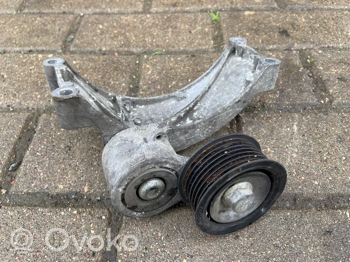 Audi A6 S6 C7 4G Soporte del alternador 06E903143D