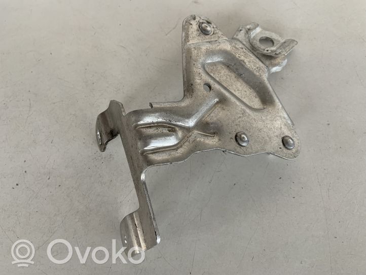 Audi Q7 4M Supporto pompa ABS 4M0614125F