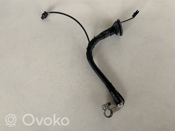 Audi Q7 4L Câble de batterie positif 4L0971225E