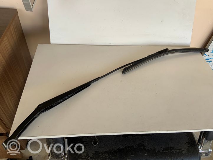 Audi Q7 4M Front wiper blade arm 4M1955408