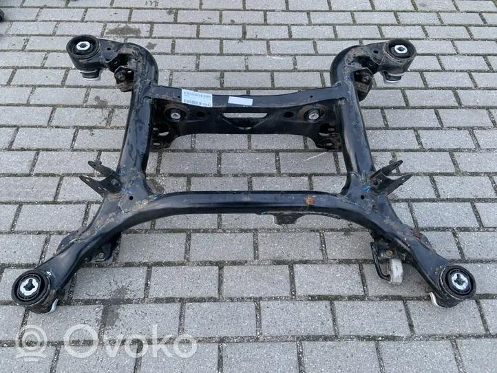 Audi Q7 4M Sottotelaio posteriore 4M0500025