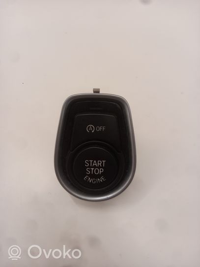 BMW M3 F80 Moottorin start-stop-painike/kytkin 9250734