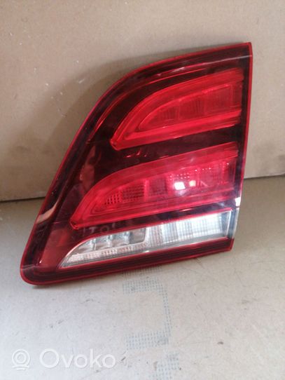 Mercedes-Benz GLE (W166 - C292) Luci posteriori del portellone del bagagliaio A1669066201