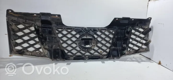 Nissan Navara D40 Grille calandre supérieure de pare-chocs avant 310EB400