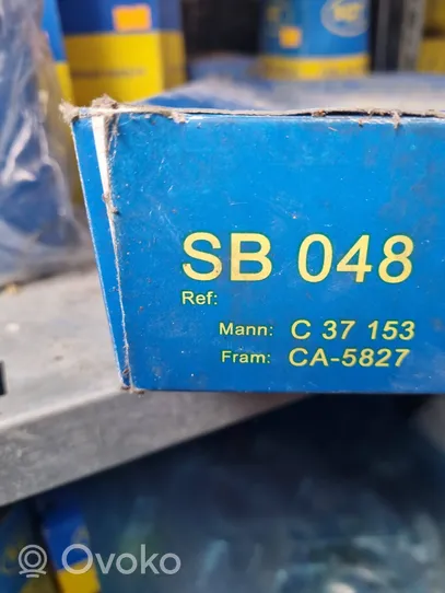 Audi A3 S3 8L Boîtier filtre à air C37153