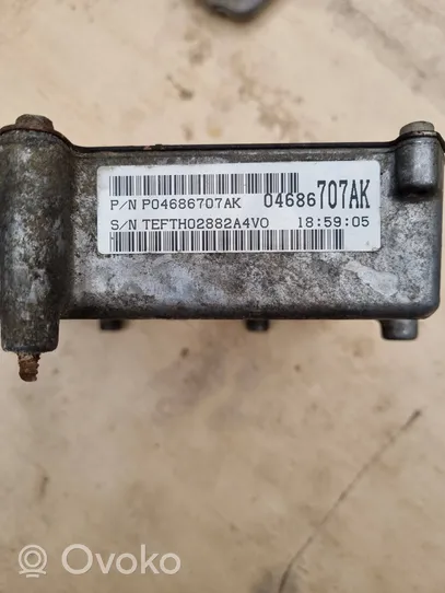 Jeep Grand Cherokee (WJ) Module de contrôle de boîte de vitesses ECU P04686707AK