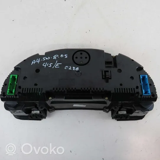 Audi A4 S4 B5 8D Compteur de vitesse tableau de bord 8E0920900P